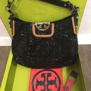 Authentic Tory Burch NWT Patent Hobo bag